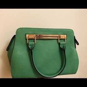 street style handbag